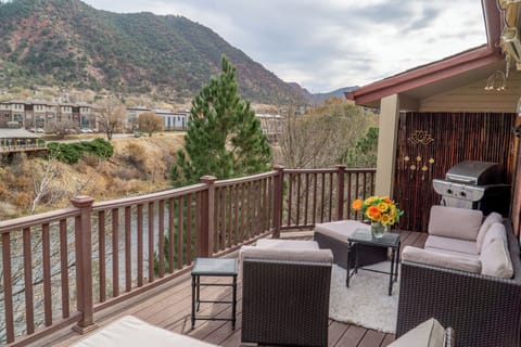 Upper deck in wintertime