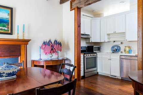 Dining Room / Kitchen