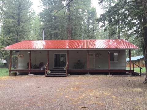 286 C Street in Lincoln, MT