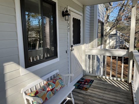 Welcome to 137 Eaton! Centrally located between the two largest pools.
