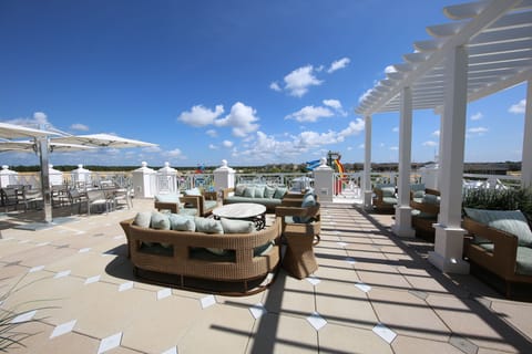 Clubhouse Rooftop Lounge