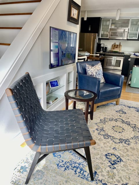 LR chairs with streaming TV