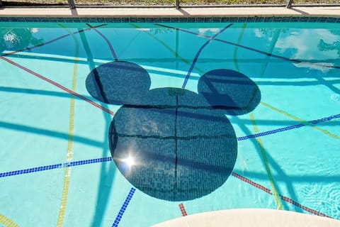 The custom pool surface features everyone's favorite mouse!