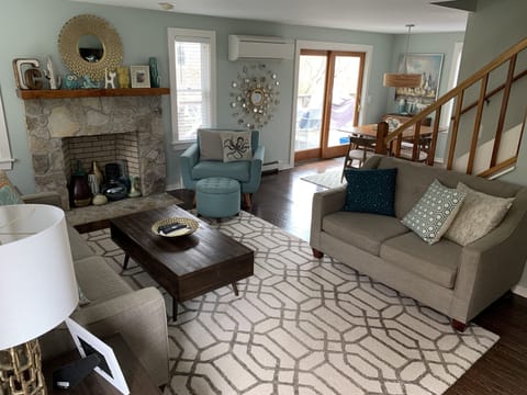 Main Entrance Living Area