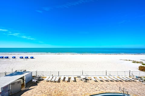 Wide, powdery white sand beach! Plenty of space for beach fun!