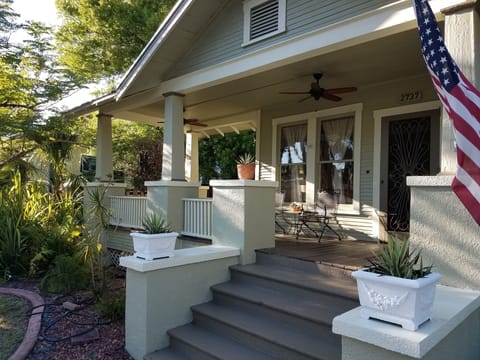 1920s Craftsman Bungalow in Historic Dean Park
