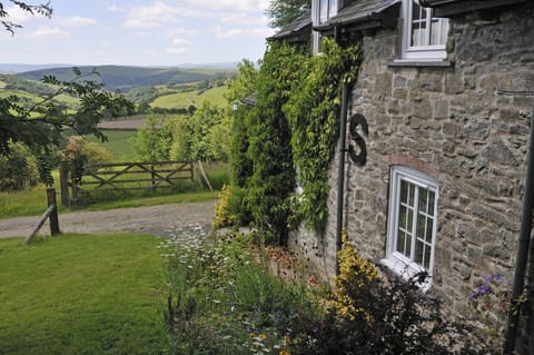 cottage, garden & view