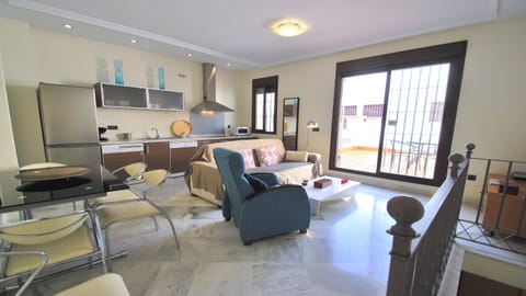 Kitchen-Living Room-Lounge