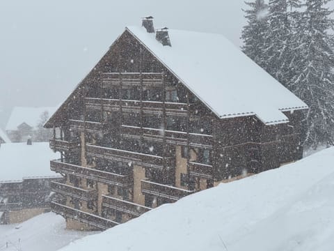 Alpe d'Huez is one of the most snow-sure resorts in the Alps.