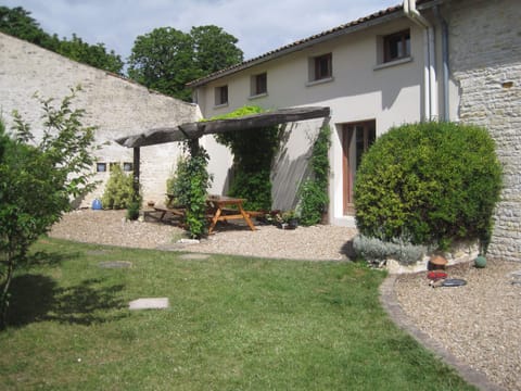 La Grange holiday cottage at Les Hiboux gites. Terrace area.
