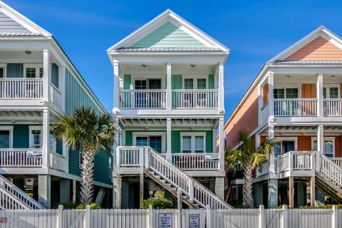 Green villa for rent. Upper and lower decks overlooking pool and ocean..ahhhhh!!