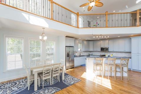 Spacious living - dining area. Never fill left out cooking and cleaning