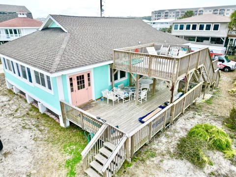 Looking south west at upper and lower deck.
