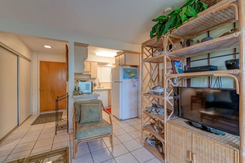 TV equipped with cable