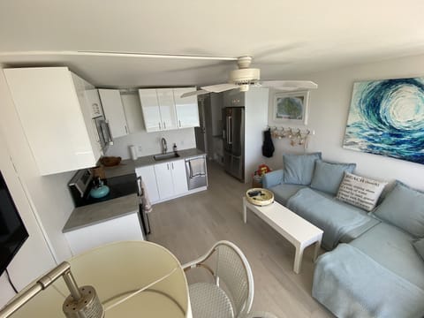 View of living, kitchen, hallway from lanai
