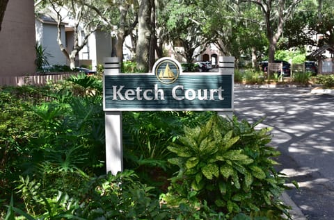 Ketch Court
