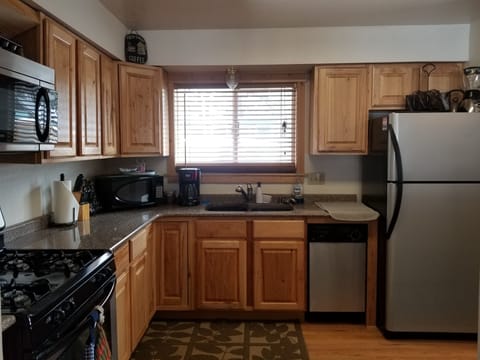 fully stocked kitchen 