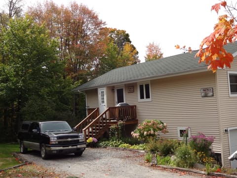 Your private driveway and entrance to Pine Place