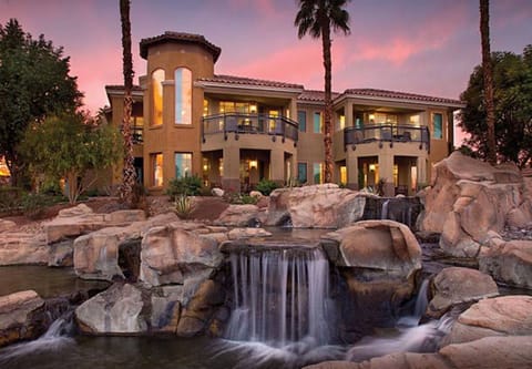 Desert Springs Villas I
