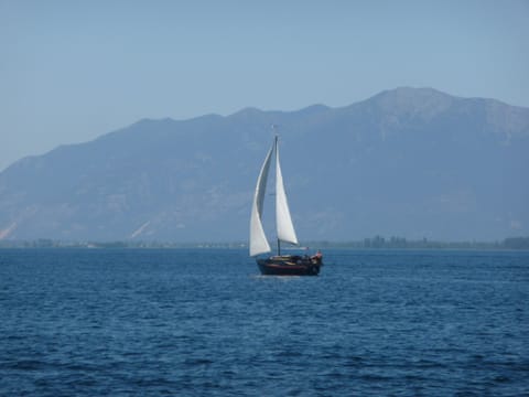 Wonderful for sailboats, windsurfing, jet skis water skiing, tubing, kayaking!