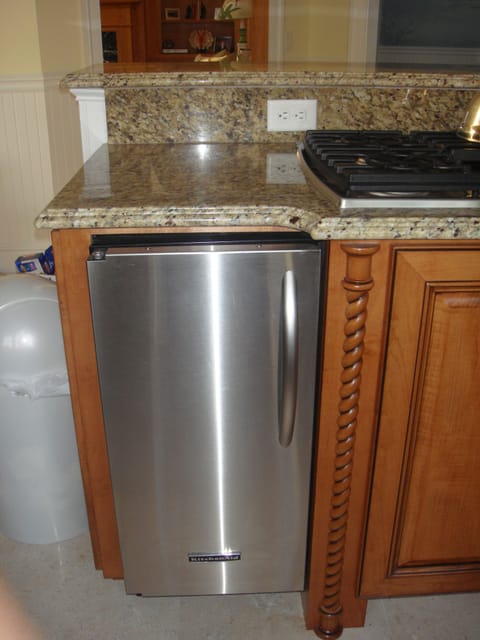 Additional Ice Machine 