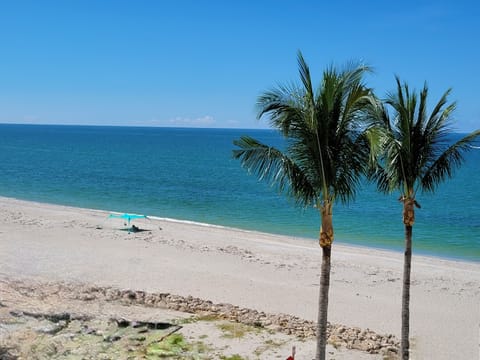 Beach Front Views!