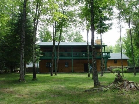 Gentle slope to the water