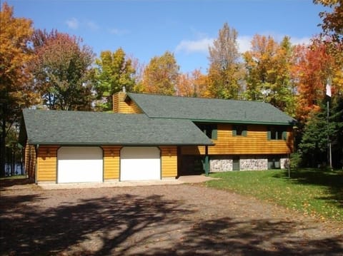 Welcome- Your Northwoods Dream Vacation Awaits!!