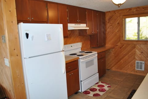 Updated kitchen and fully equipped.