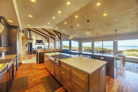 Gas range, two sinks, and two dishwashers