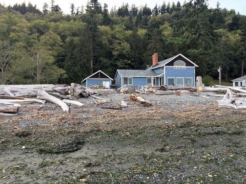 Anchors Away Whidbey from the beach at low tide.