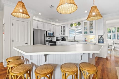 Eat-in kitchen island with plenty of seating