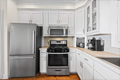 The kitchen has all you need