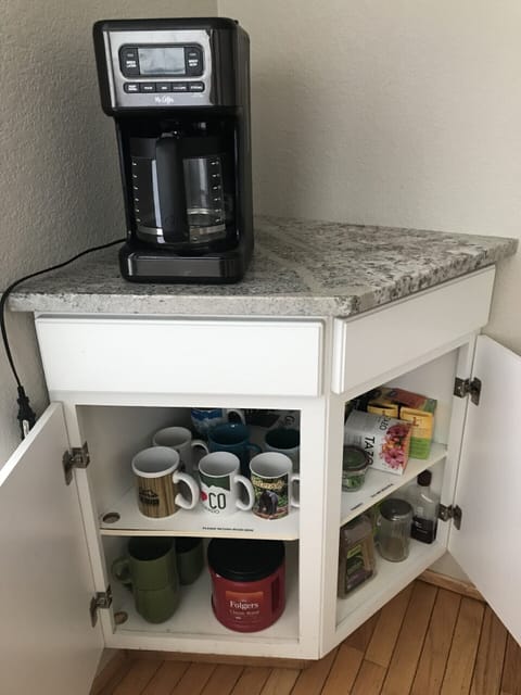 Coffee, tea and sugar provided