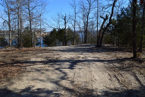 The path down to Table Rock Lake