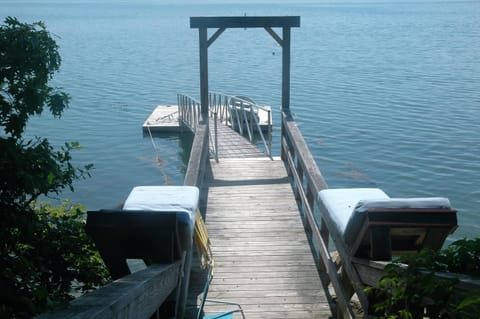 Dock
