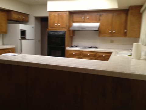 Kitchen & Dining Area