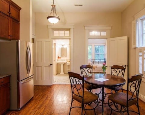 Kithcen looking into full bath and daybed room