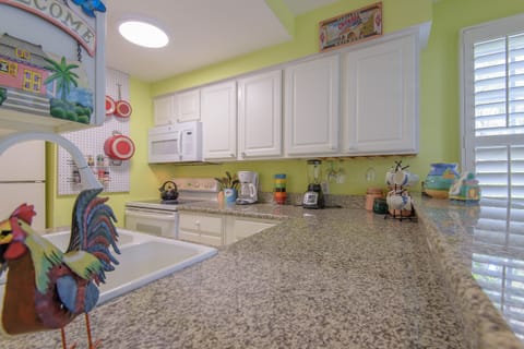 Plenty of storage space and large counters 