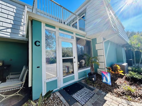 Townhome, corner unit. Quiet setting! 