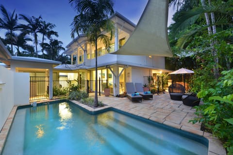 Reef Villa