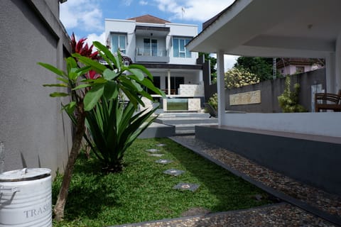 sciene villa