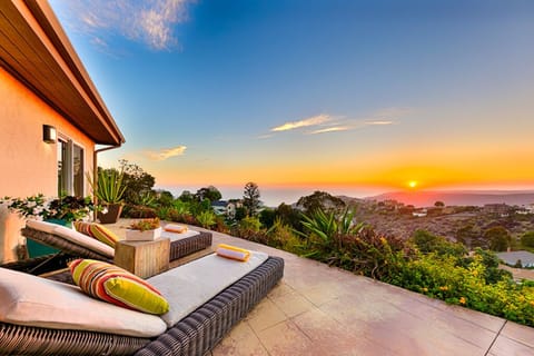 Lounge chairs to read and relax