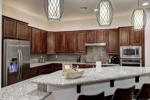 Gas stove and luxury stainless steel appliances