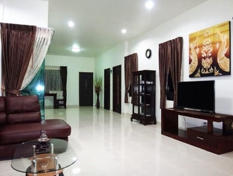 Kannapat House Krabi Villa 2