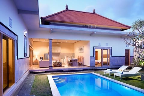 500m to Potato Head,3BR Villa 3 Seminyak
