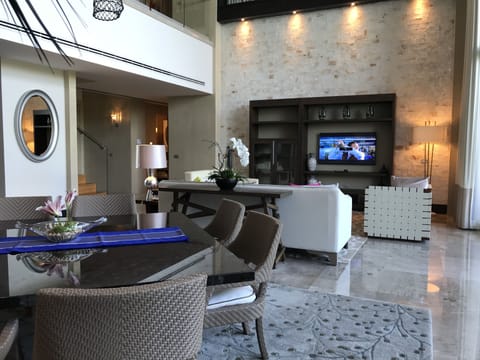 Spacious living area