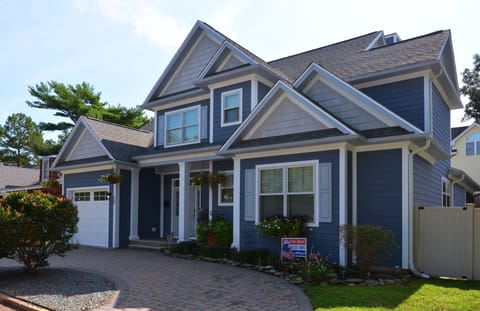 Welcome to 28 Sussex Street!