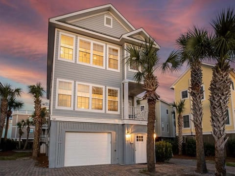 4 10th Avenue - Pavilion A La Plage