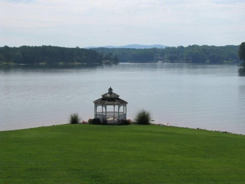 Gazebo on the point overlooks the lake & mountain